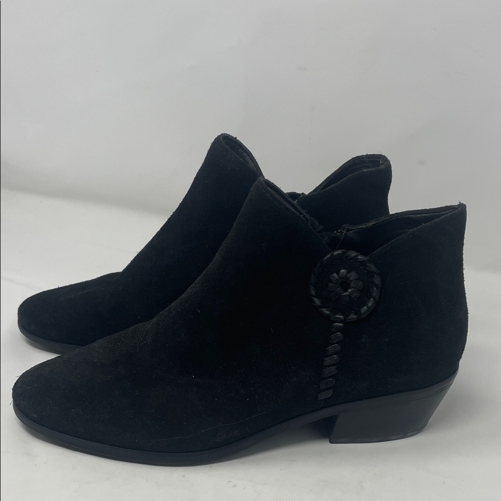 Jack Rogers Black Suede Ankle Boots with Braided Detail Size 7.5